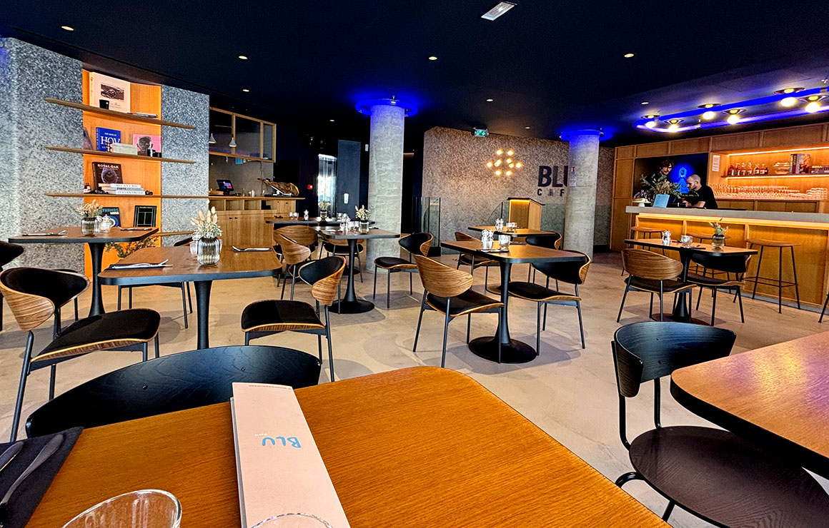 Blu Café