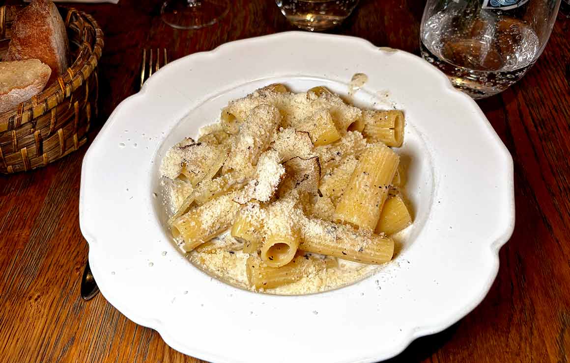 Restaurant ZO rigatoni à la truffe