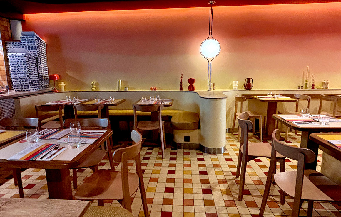 Salle du restaurant Peppe 15