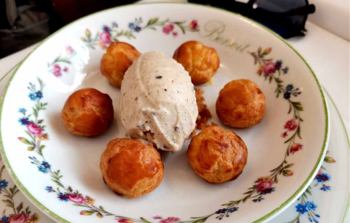 Restaurant Benoit profiteroles