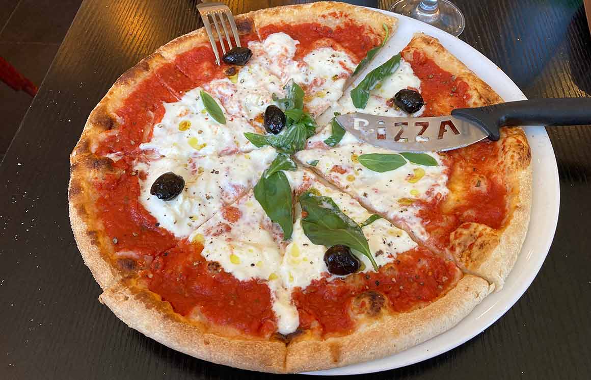 Pizza Stracciatella