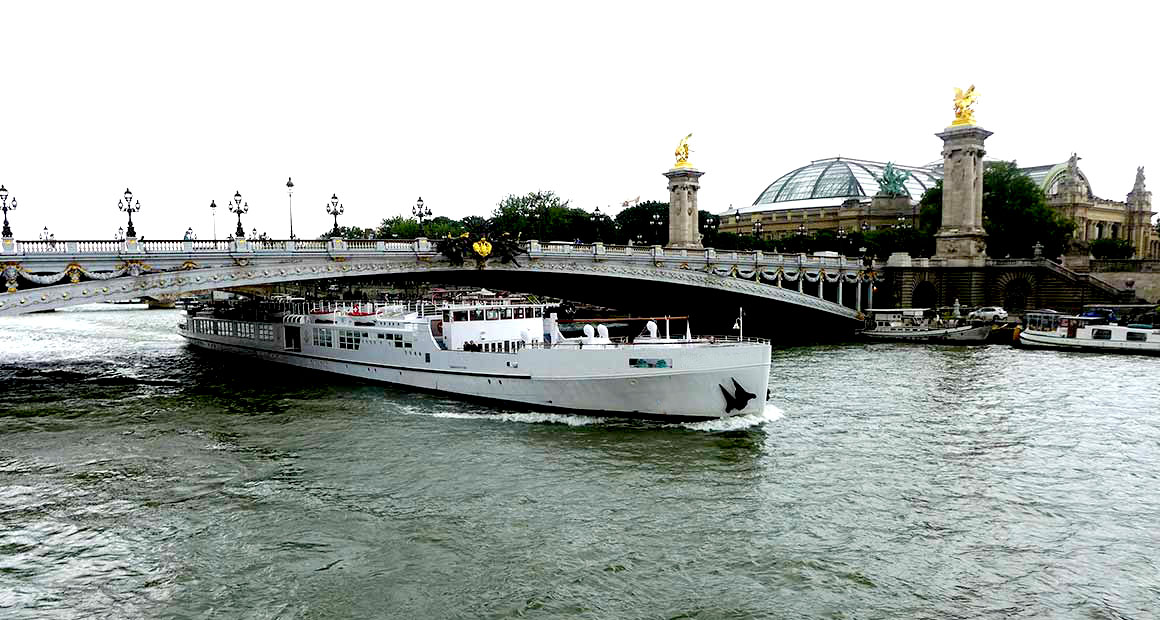 Bateau croisière