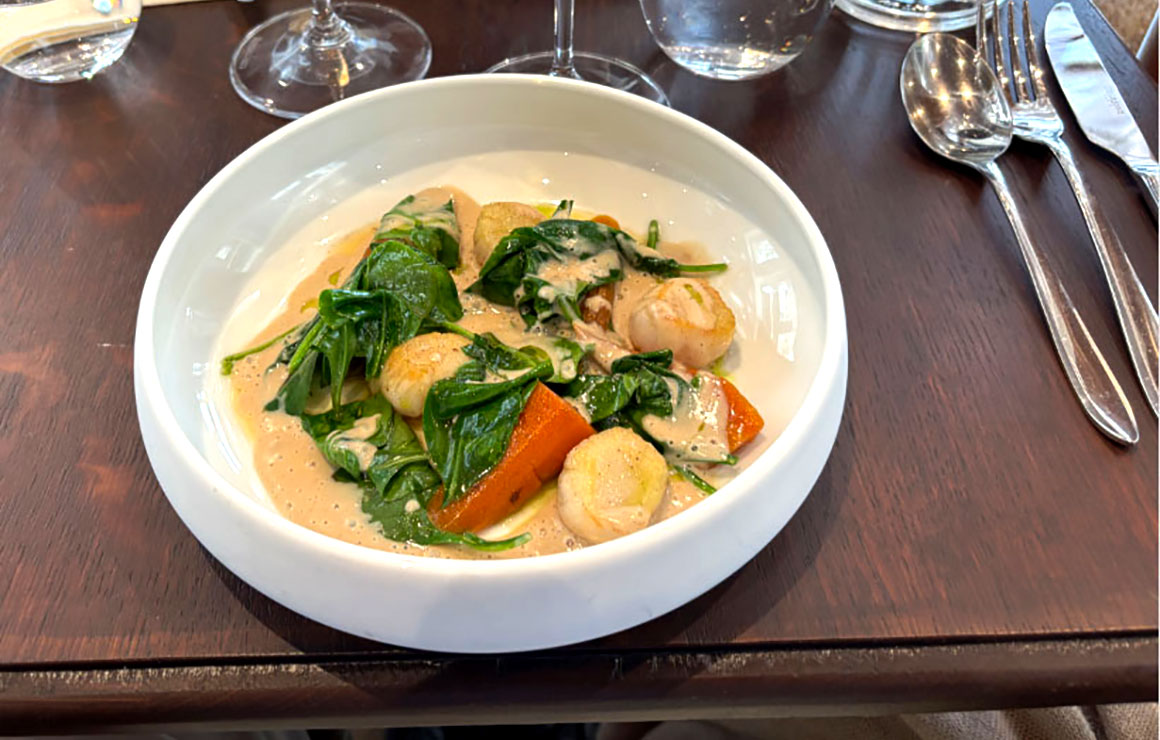 Saint-Jacques et tétragones