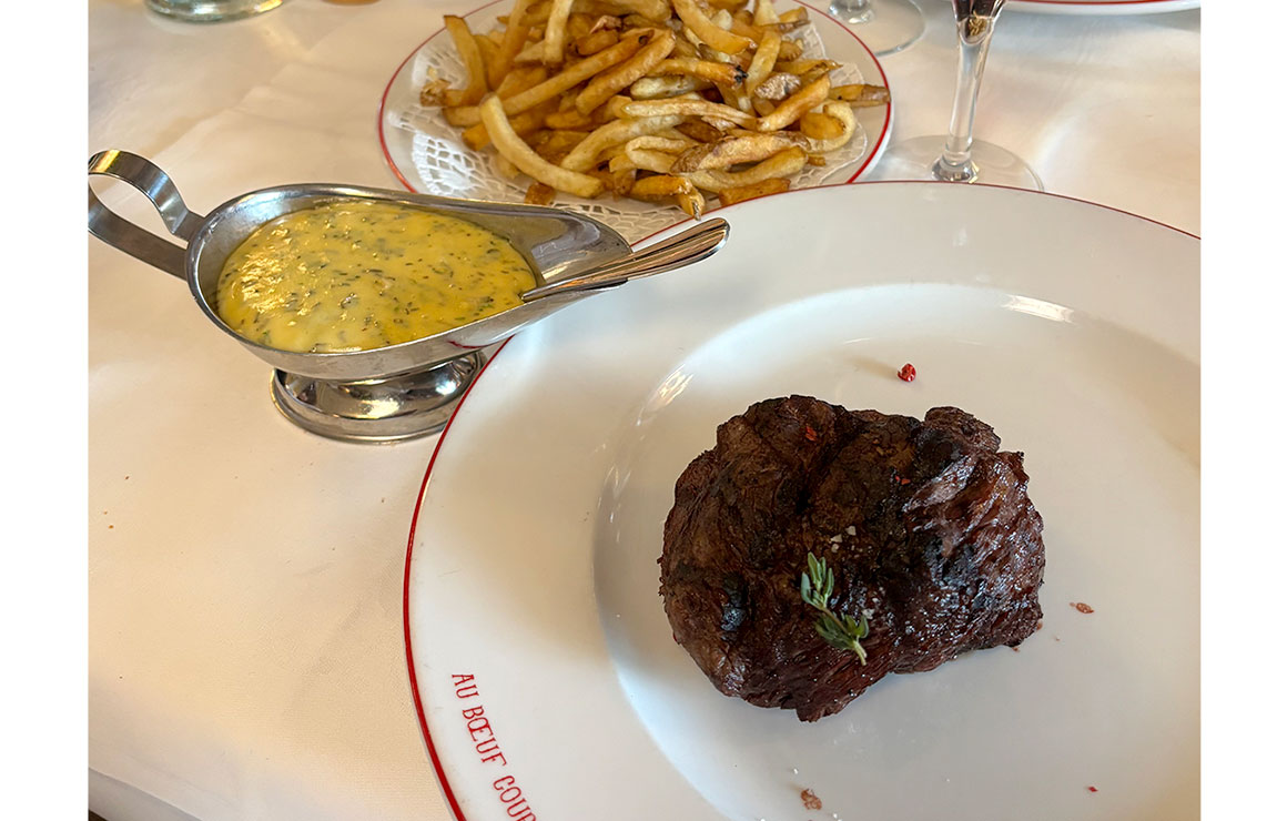 Filet de boeuf béarnaise et frites