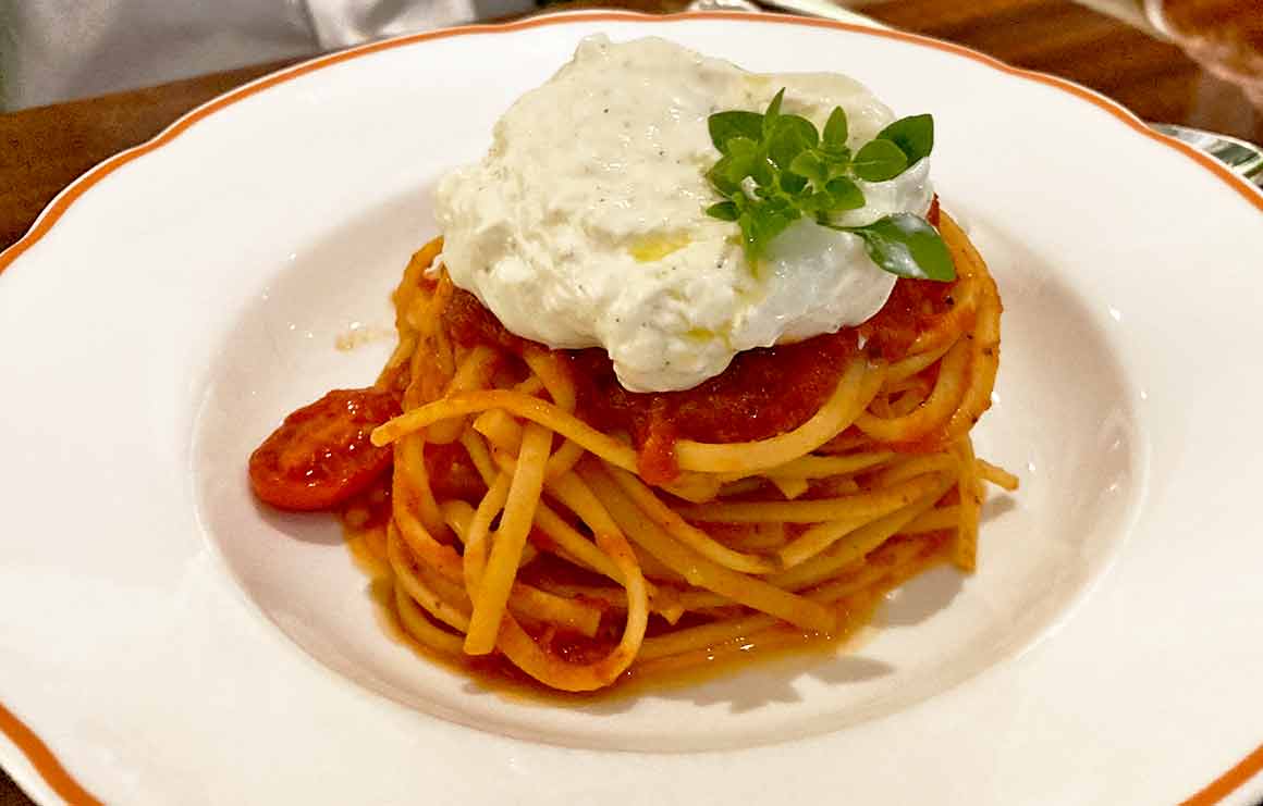 Château Voltaire L'Emil linguine