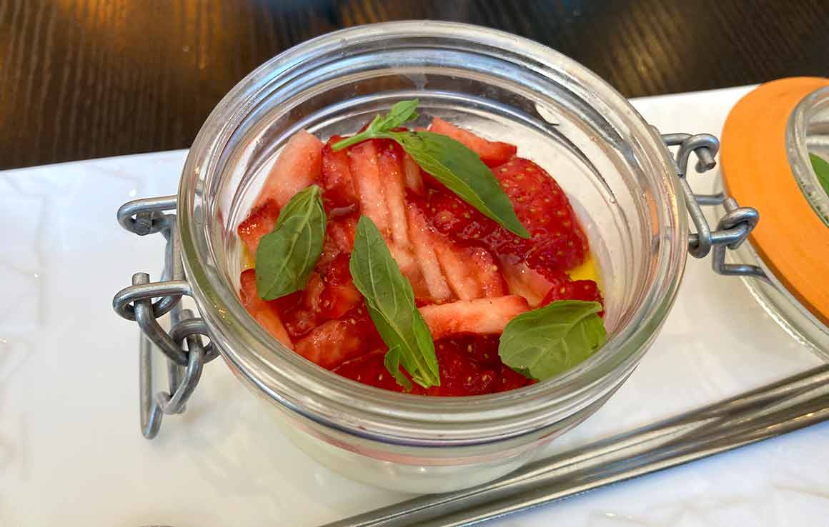 Pizzeria Venoza panna cotta fraises citron