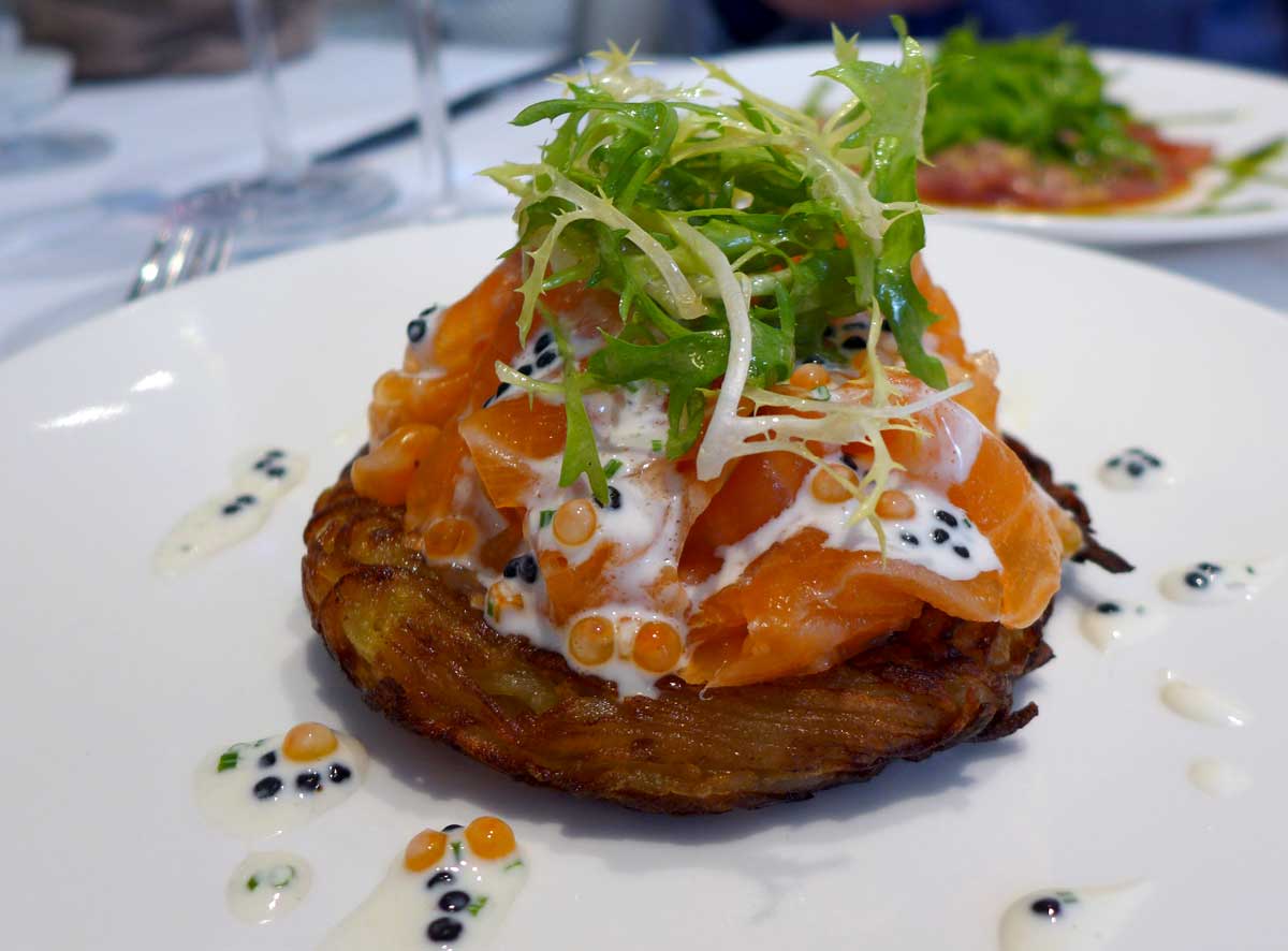 Restaurant Au 41 Penthièvre, Darphin de pommes de terre avec saumon fumé