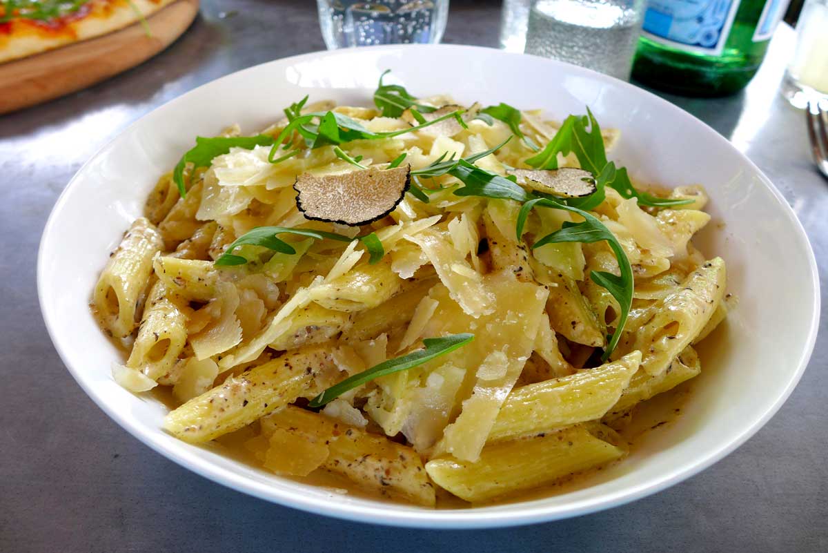 Brasserie AUTEUIL : Penne à la truffe d'été