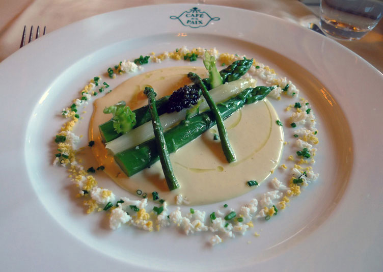 Café de La Paix, L'asperge verte de chez Latour et vinaigrette à l'oeuf 