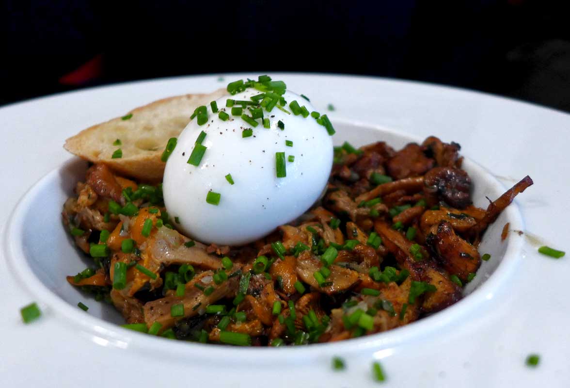 Restaurant Le Carton Rouge, poêlée de champignons