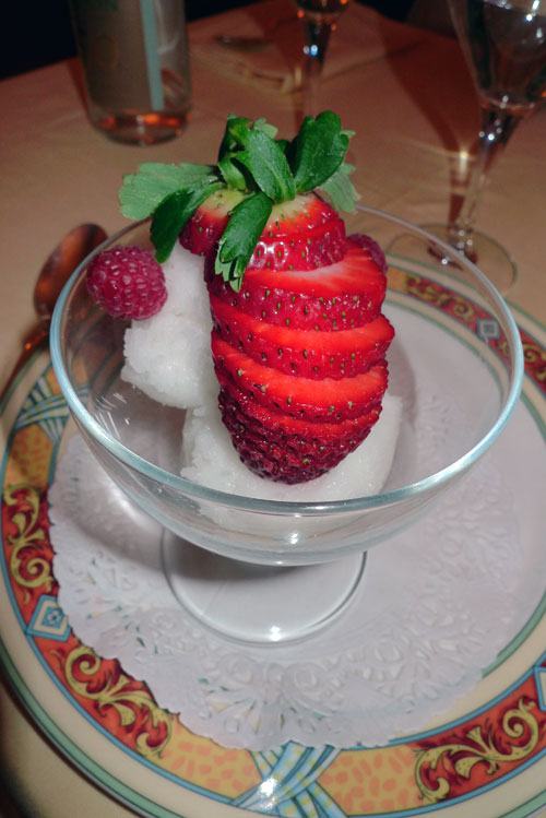 Restaurant Bellini, Le sorbet au basilic et fruits rouges frais