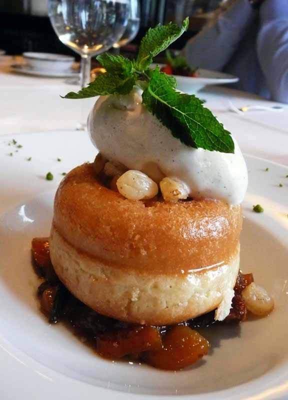 Restaurant Dessirier, Le baba au rhum et fruits du mendiant