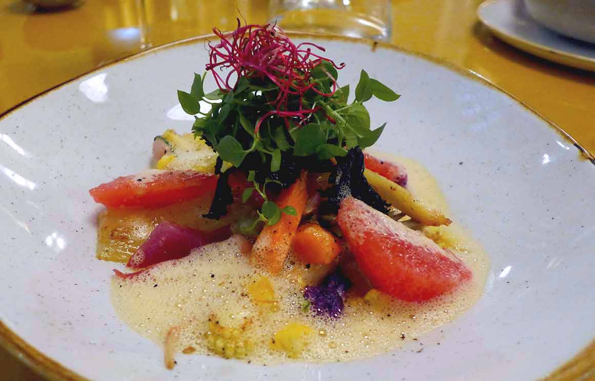 Restaurant Pavillon des Ibis : Légumes de saison avec pamplemousse