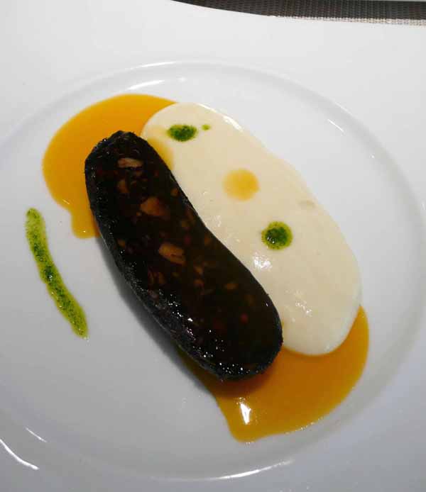 Restaurant Le Cinq : Boudin maison au jus de fruit