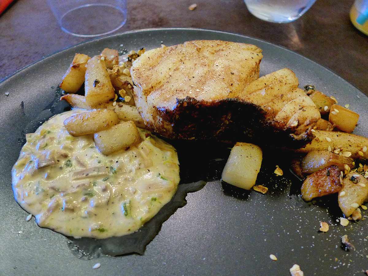 Restaurant GALIA : Cabillaud avec panais poire