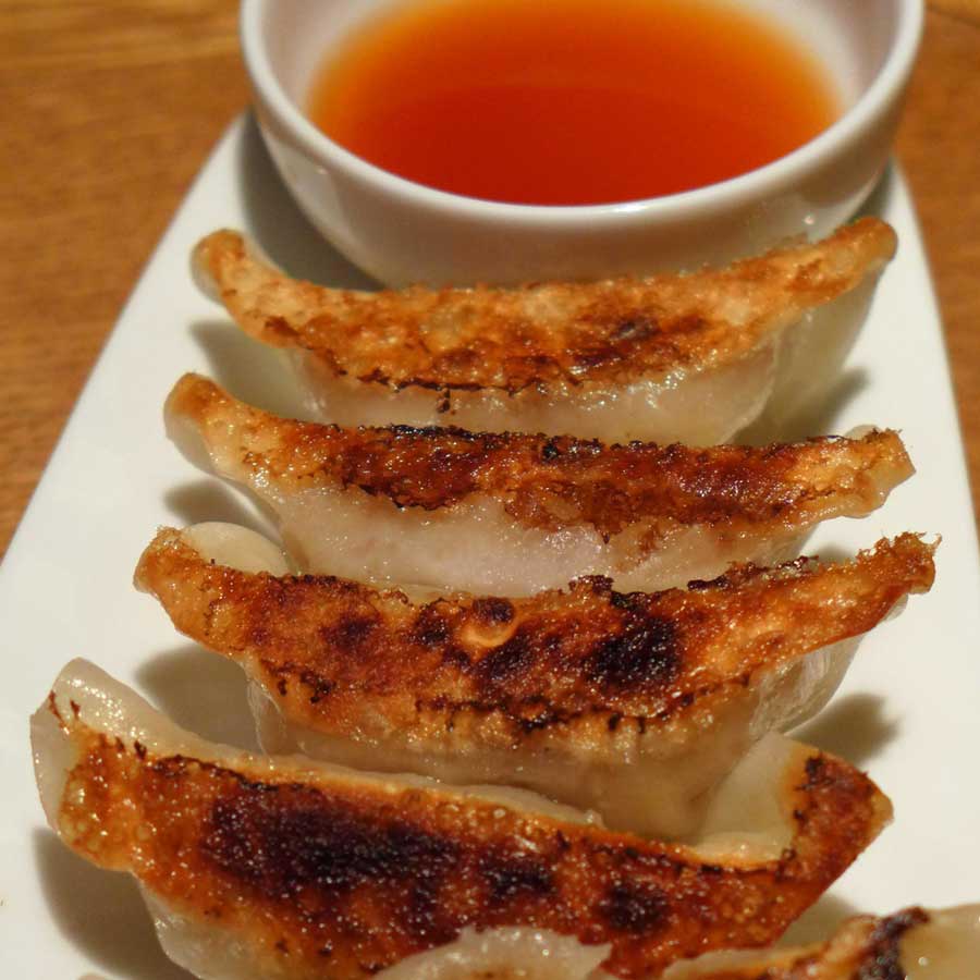 Gyoza Bar, Gyoza