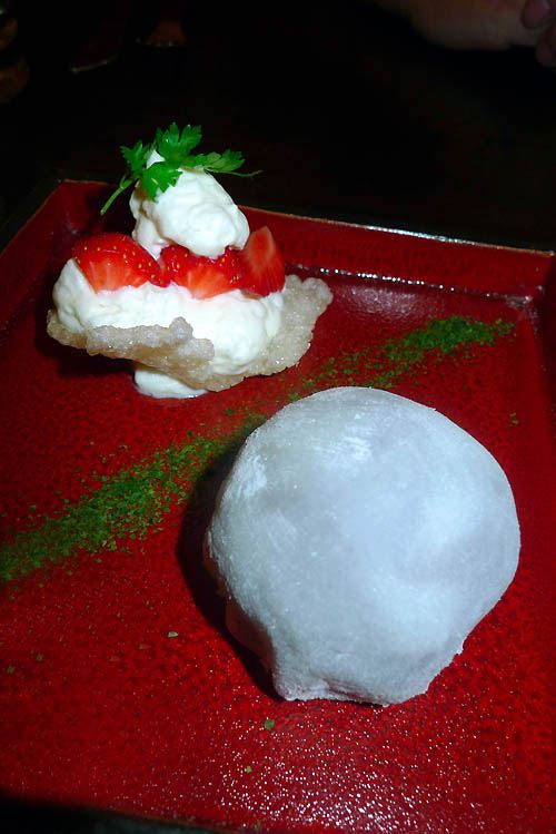 Restaurant Issé, Daifuku de fraise