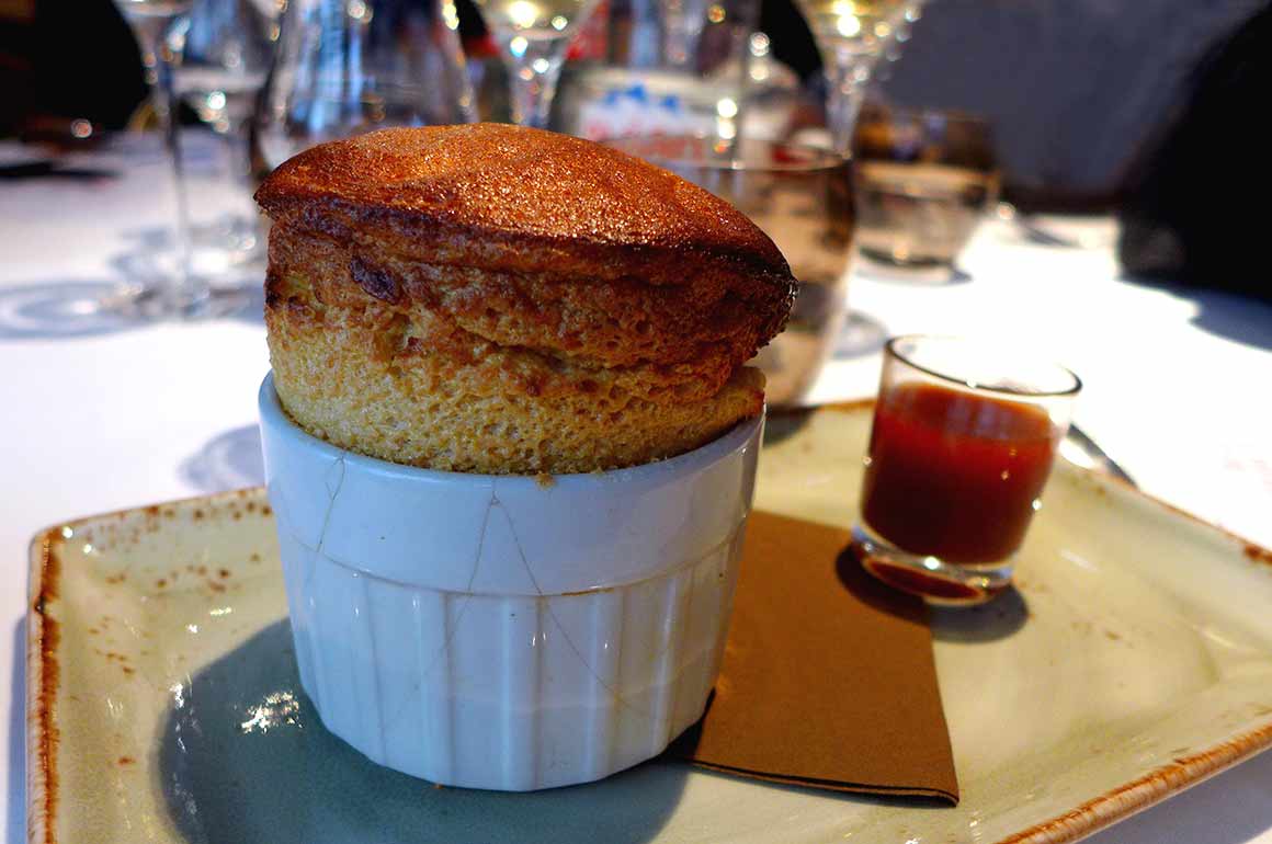 Restaurant Jacques Faussat : Soufflé rosi par la barbarie