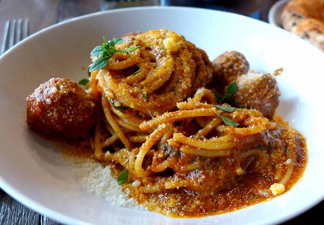 Restaurant Malro, spaghettoni Meat balls 