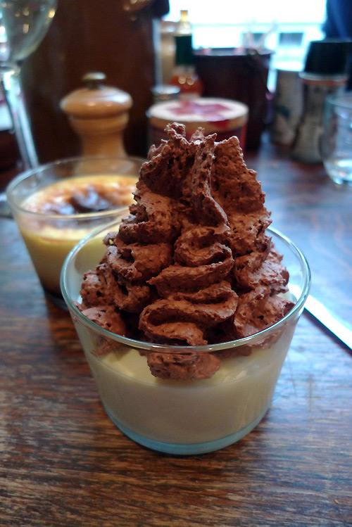 La Cantine des Tontons, La mousse au chocolat blanc et au chocolat noir 