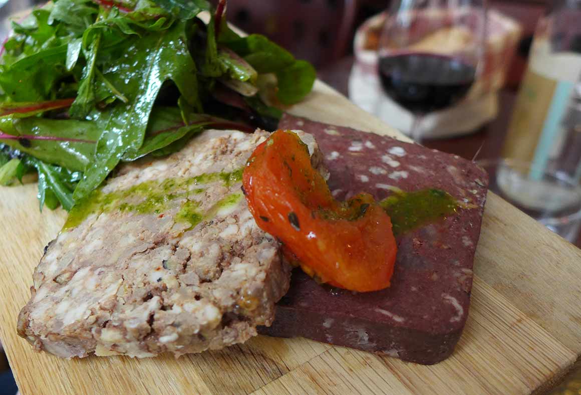 Restaurant La Cantine du Troquet Pereire : Terrines de pâté et boudin