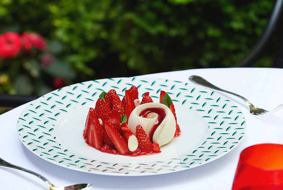 Restaurant la Cour Jardin, Strawberries icecream