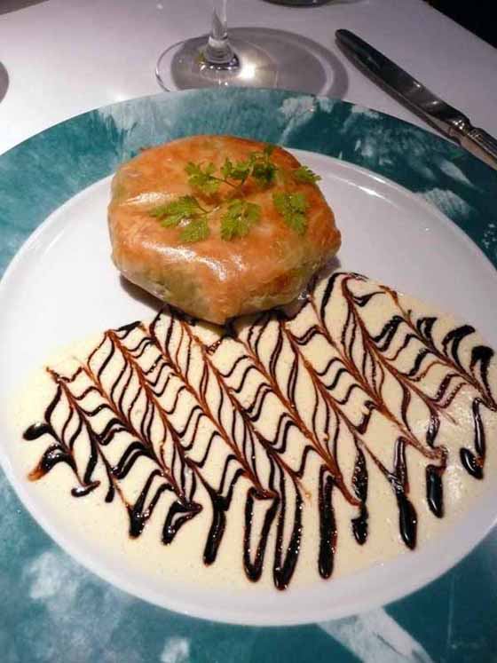 Restaurant La Luna, galette de langoustines aux poireaux