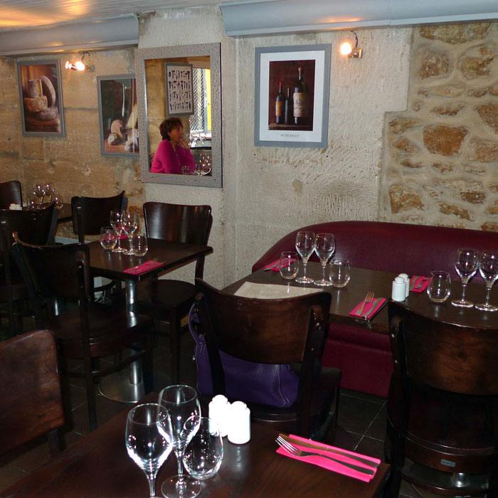 Restaurant La Terre, Décor du vieux Paris 