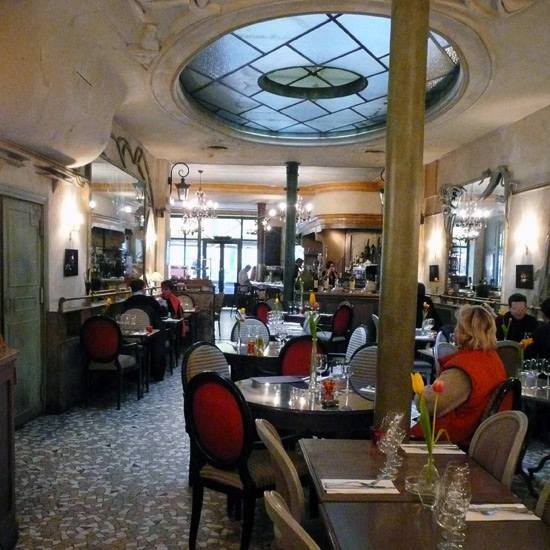 Restaurant L'Autobus Imperial, la salle