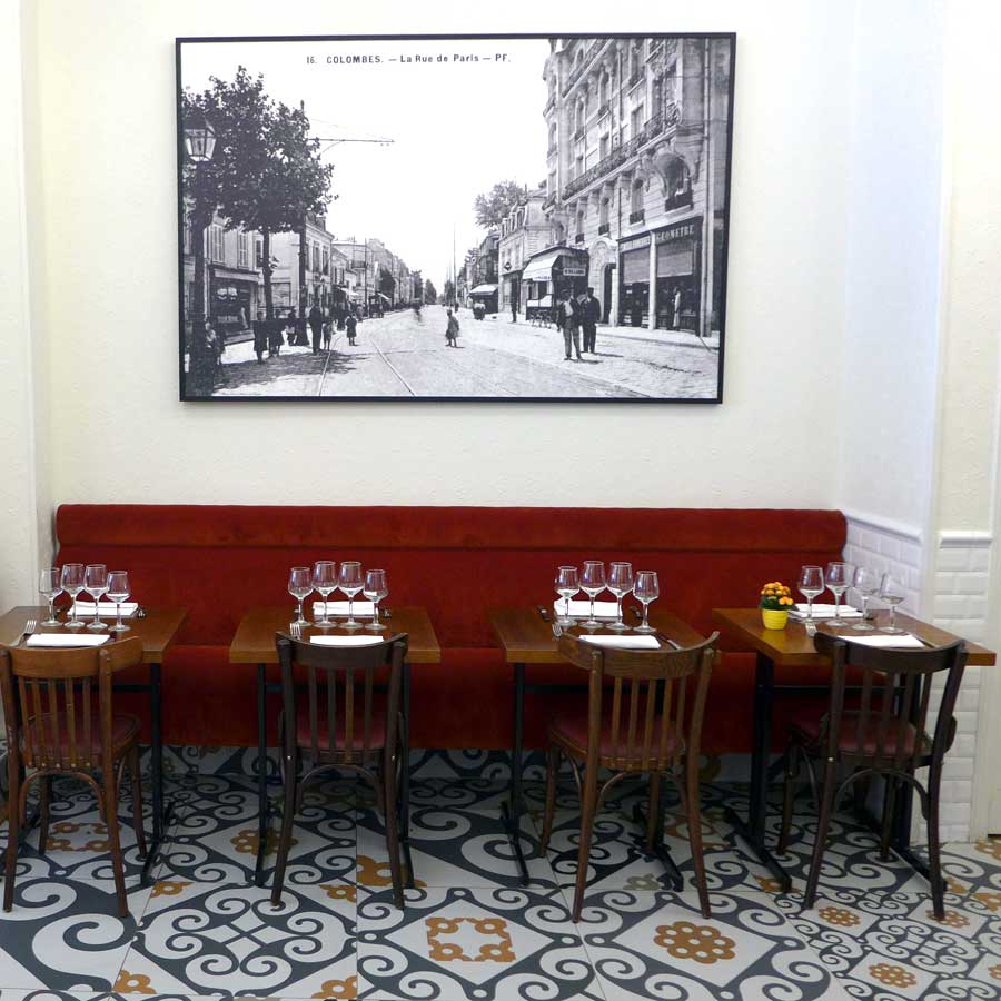 Mobilier et ambiance de bistrot 