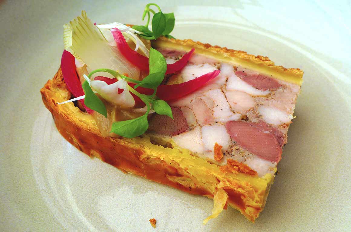 Restaurant LE CAMONDO, Le pâté en croûte