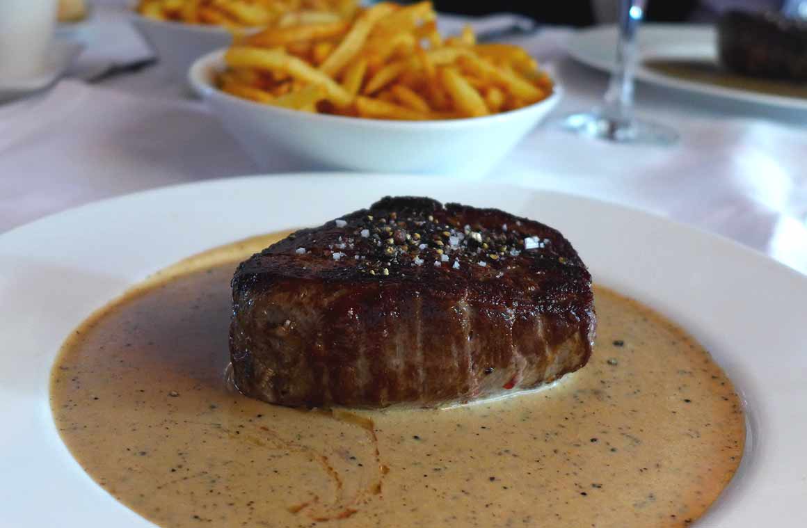 Brasserie Le Murat, Château filet au poivre