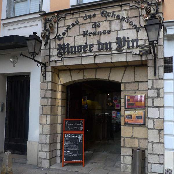 Le Musée du Vin, L'entrée du musée et du restaurant