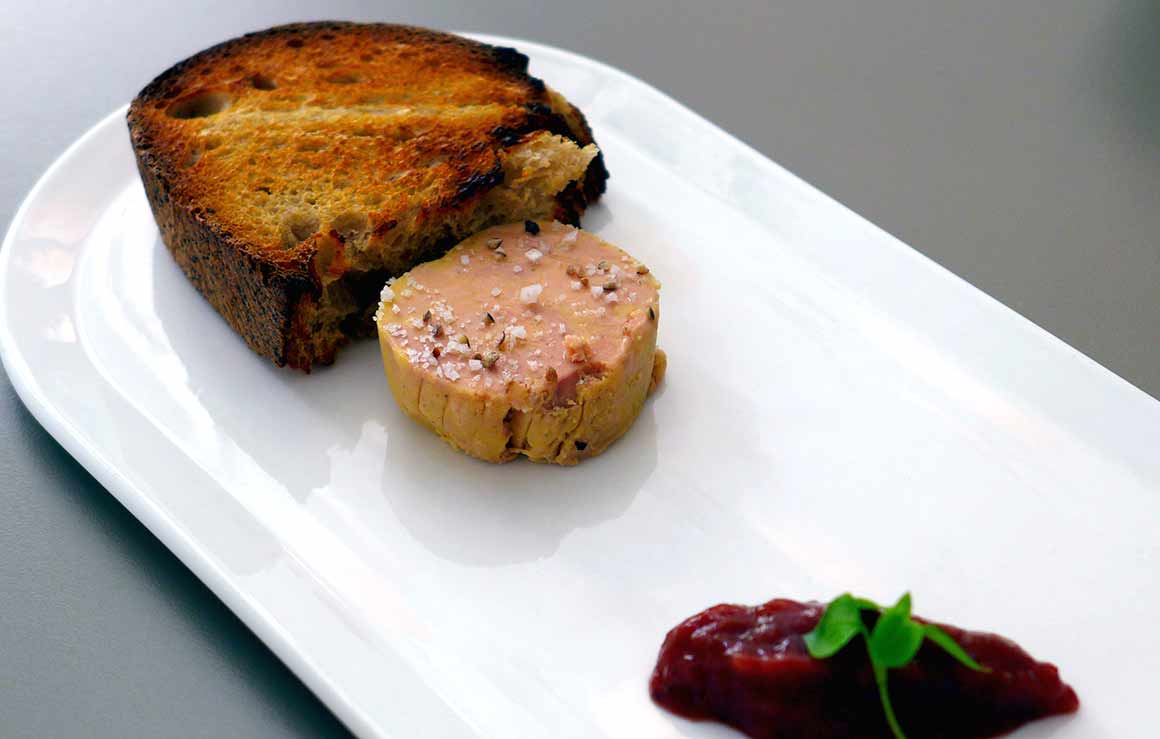 Restaurant Le 122, foie gras de canard mi-cuit