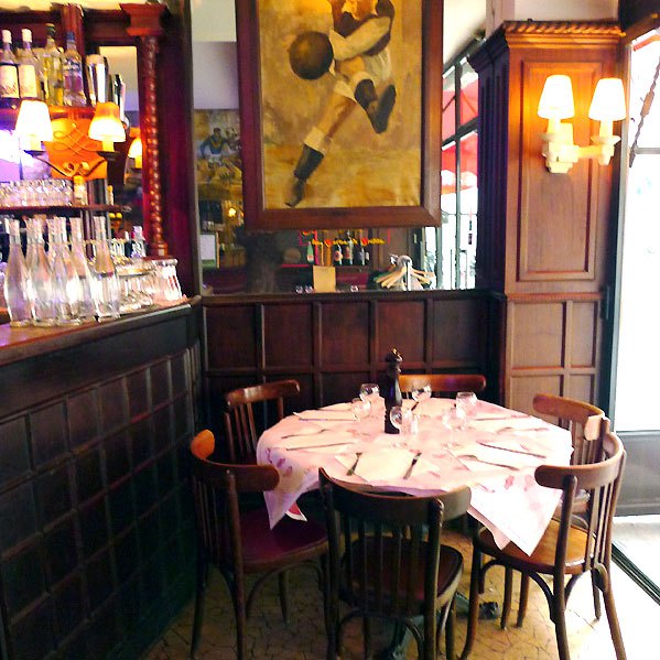 Restaurant Le Paris Seize, La salle 