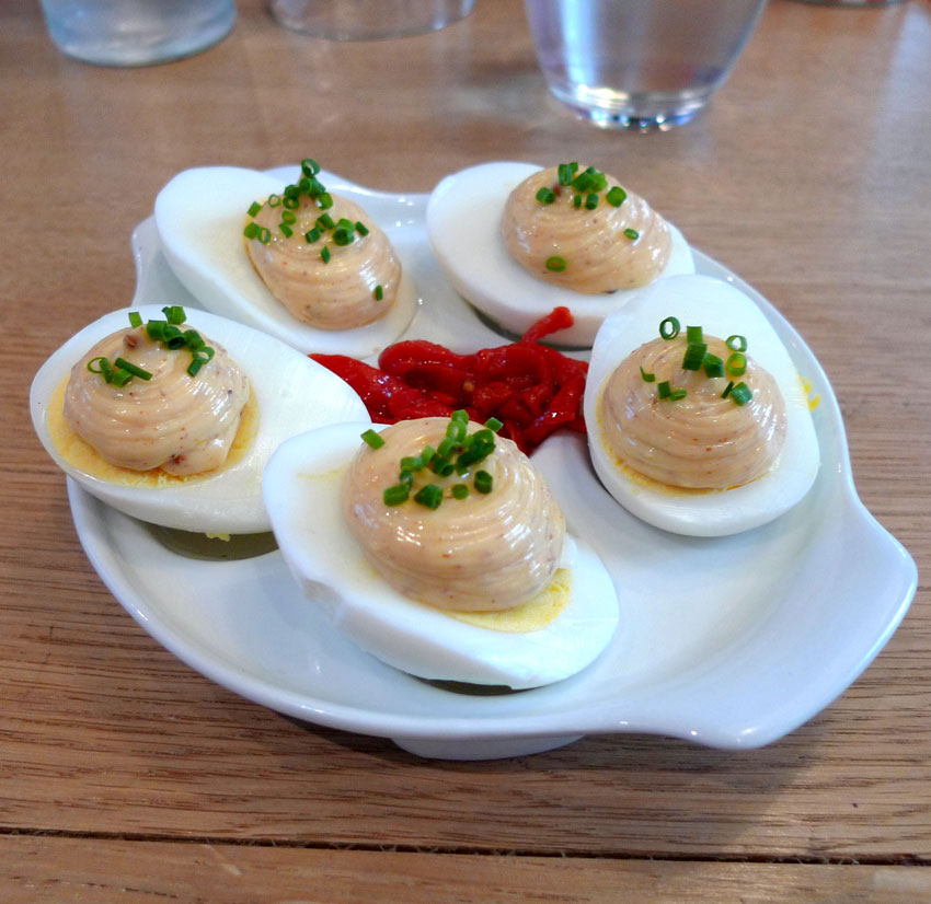 Restaurant Le Petit Pan, Œufs mayonnaise à la moutarde