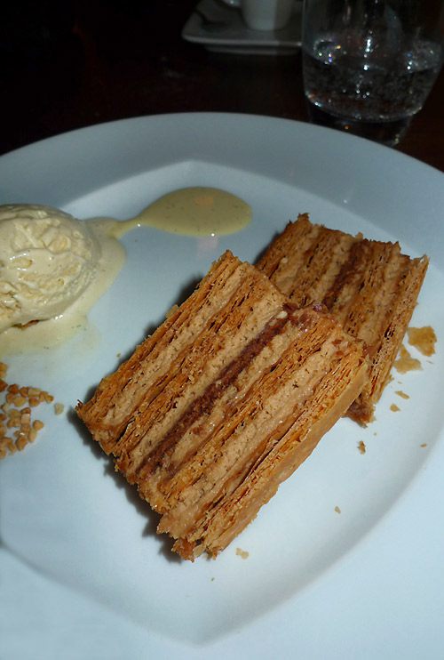 Restaurant L'Ecaille de la Fontaine, millefeuille praliné