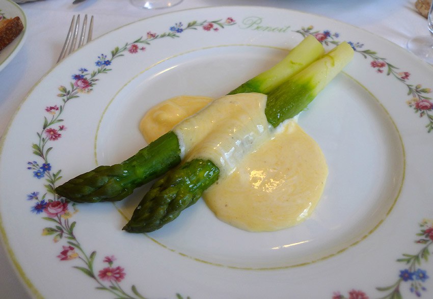 Restaurant Benoit, asperges vertes