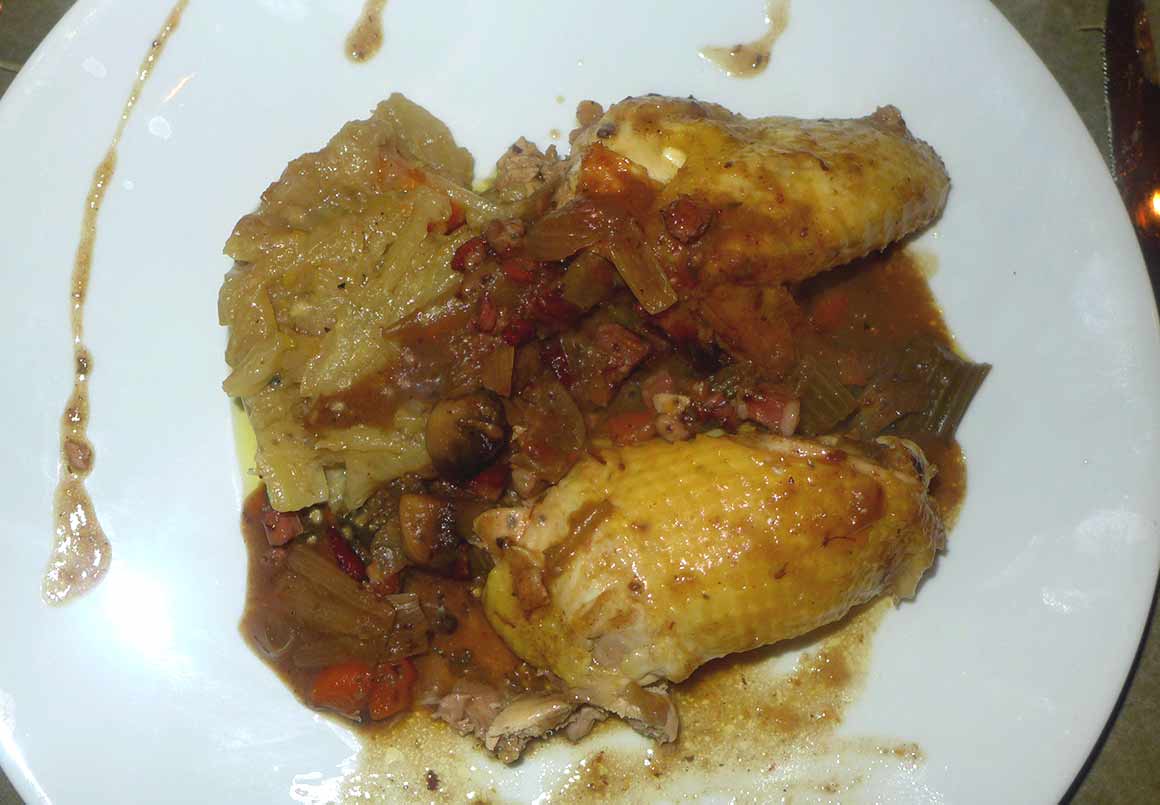 Restaurant Les Lèvres Rouges : Poulet fermier sauté chasseur