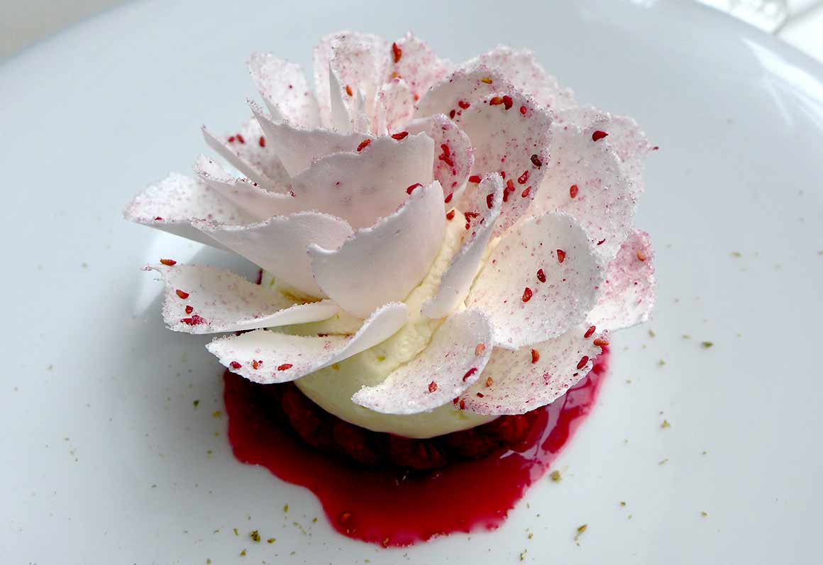 La fleur de Vacherin et framboises à l'anis