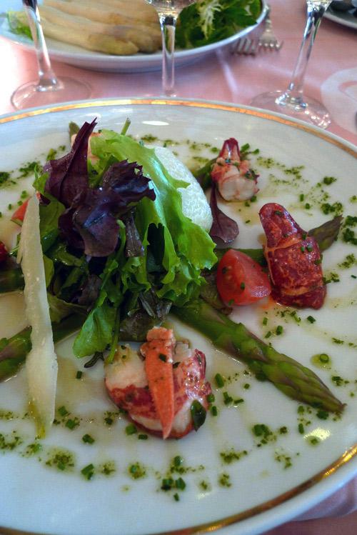 Brasserie Mollard, salade de homard aux pointes d'asperges vertes 