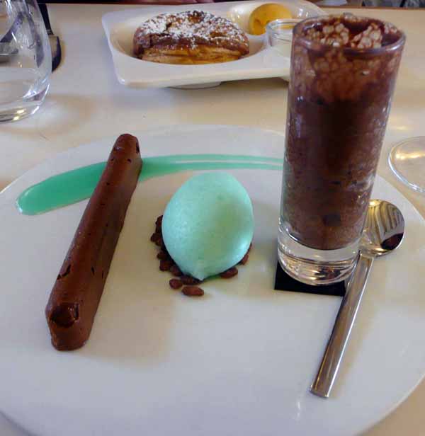 Restaurant Monjul, un dessert