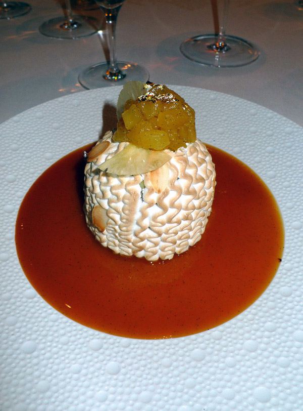 Restaurant Le Cinq : La Polonaise à l'ananas