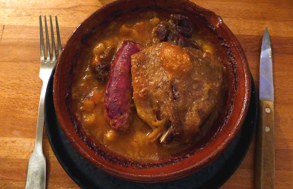 Restaurant METROPOLITAIN : Cassoulet tradition languedocienne