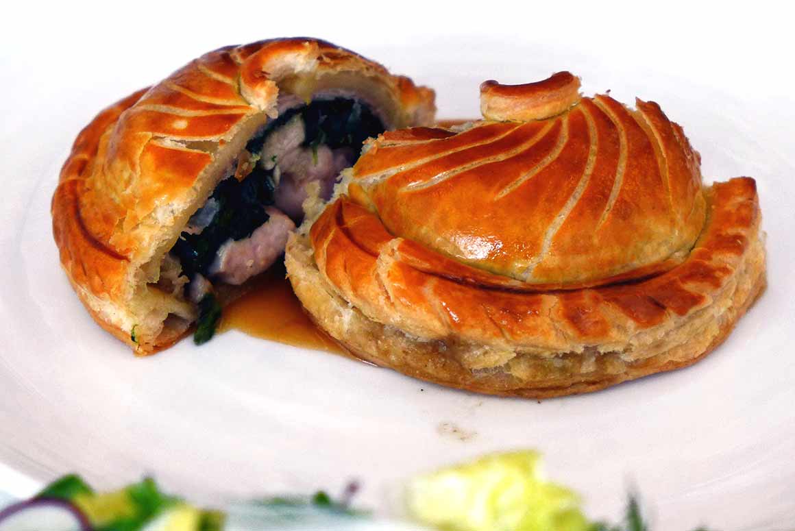 Restaurant PERTINENCE, tourte de ris de veau à la moelle