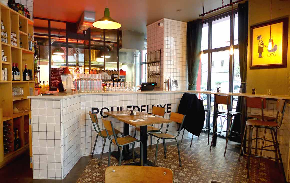 Restaurant Pouledeluxe : La salle