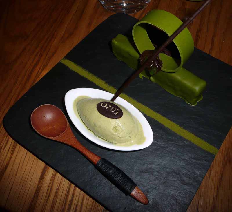 Restaurant OZU : Green tearamisu au thé vert matcha